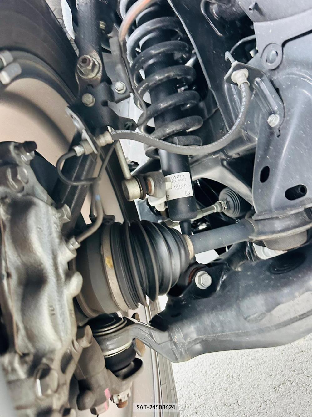 Toyota LAND CRUISER PRADO 2024 7013430-32