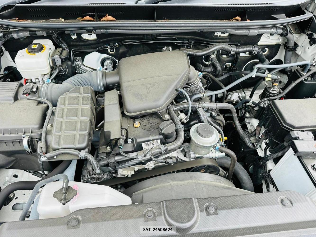 Toyota LAND CRUISER PRADO 2024 7013430-36