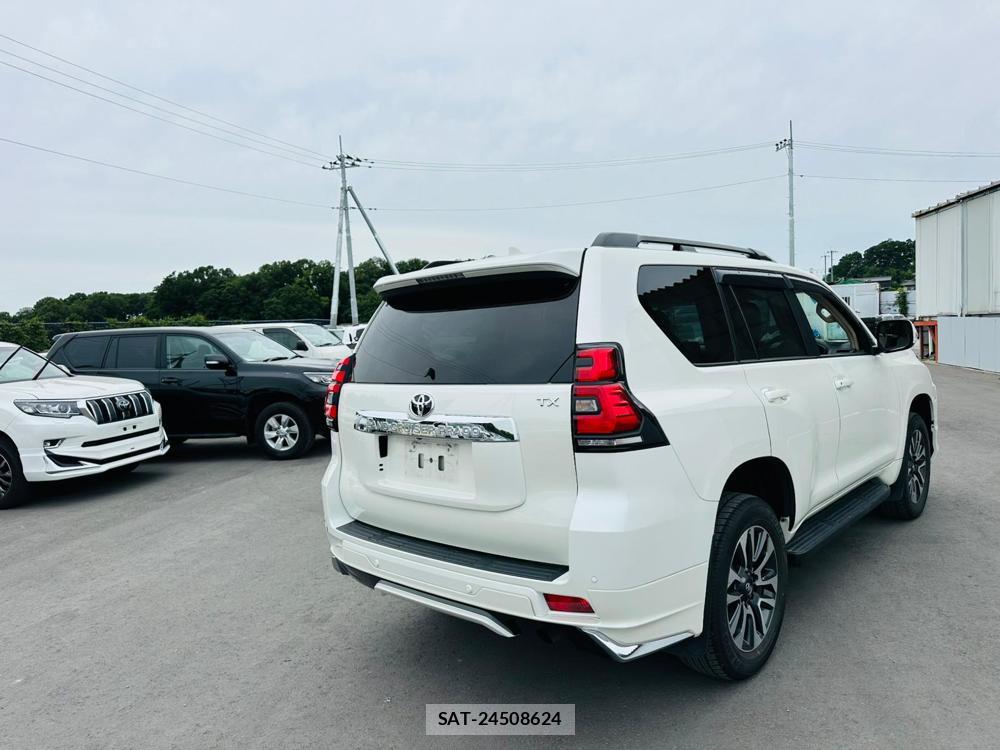 Toyota LAND CRUISER PRADO 2024 7013430-4