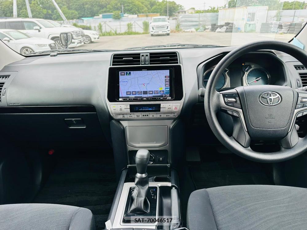 Toyota LAND CRUISER PRADO 2019 7013429-12