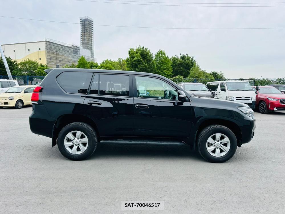 Toyota LAND CRUISER PRADO 2019 7013429-5