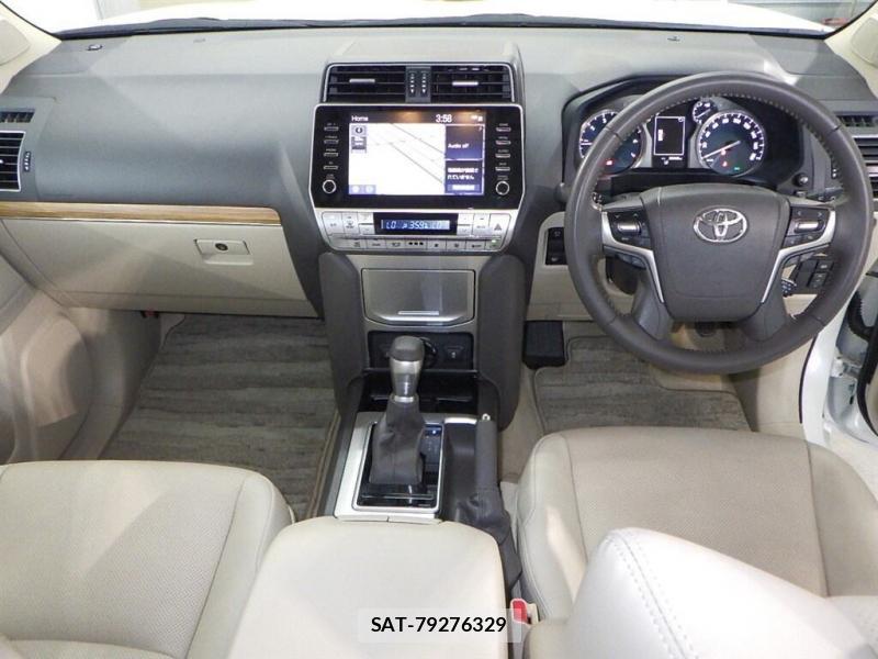 Toyota LAND CRUISER PRADO 2023-08 7396453-4