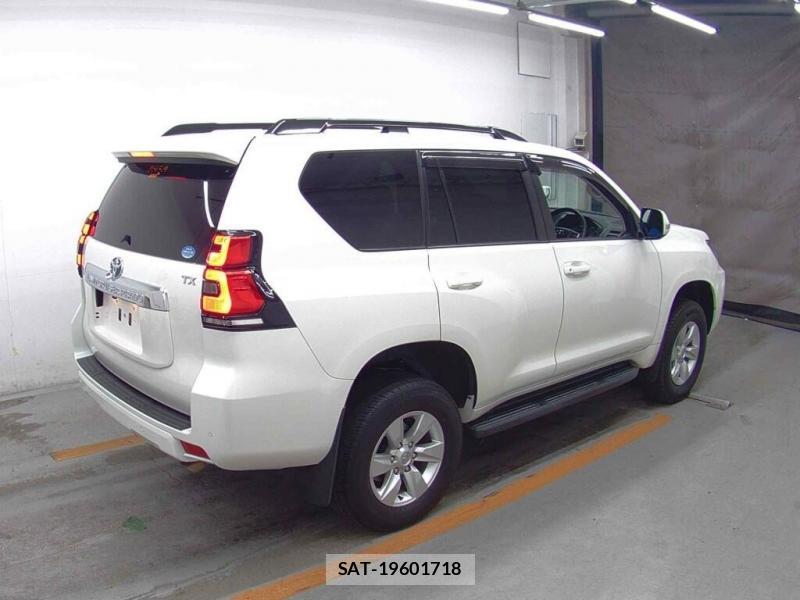 Toyota LAND CRUISER PRADO 2019-08 7686366-1