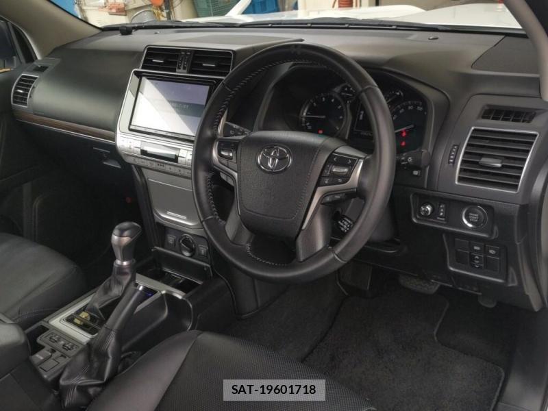Toyota LAND CRUISER PRADO 2019-08 7686366-4