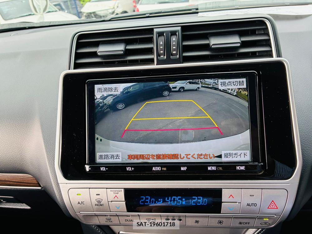 Toyota LAND CRUISER PRADO 2019-08 7686366-18