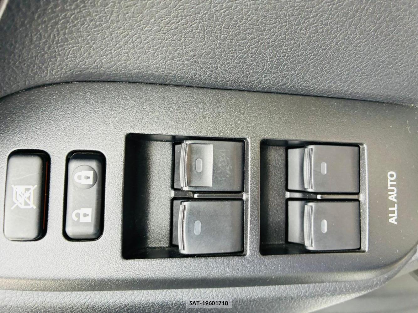 Toyota LAND CRUISER PRADO 2019-08 7686366-21