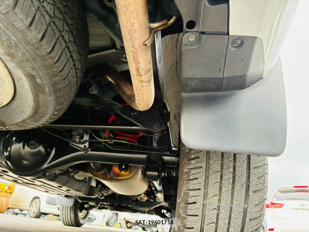 Toyota LAND CRUISER PRADO 2019-08 7686366-36