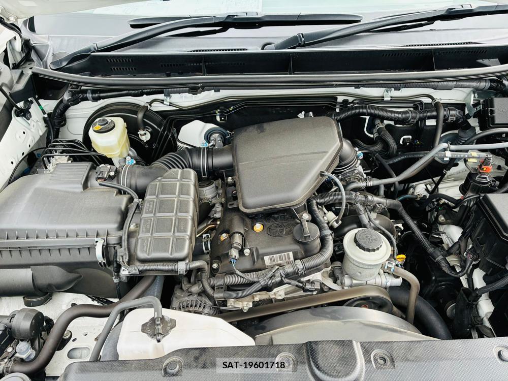 Toyota LAND CRUISER PRADO 2019-08 7686366-38