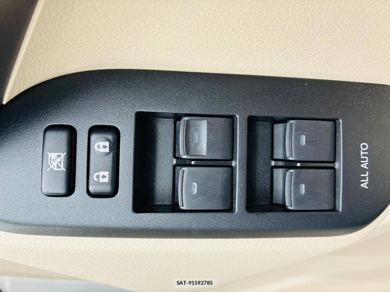 Toyota LAND CRUISER PRADO 2019-06 7686368-21
