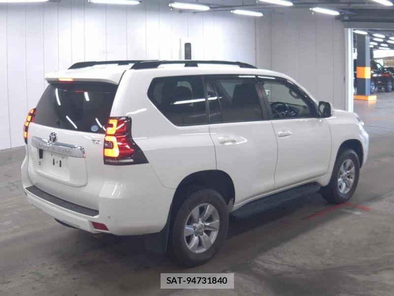 Toyota LAND CRUISER PRADO 2019-12 8066501-1