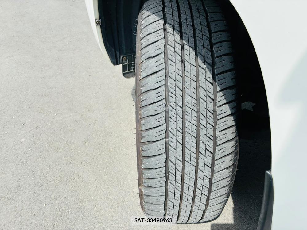 Toyota LAND CRUISER PRADO 2019-04 7970703-31