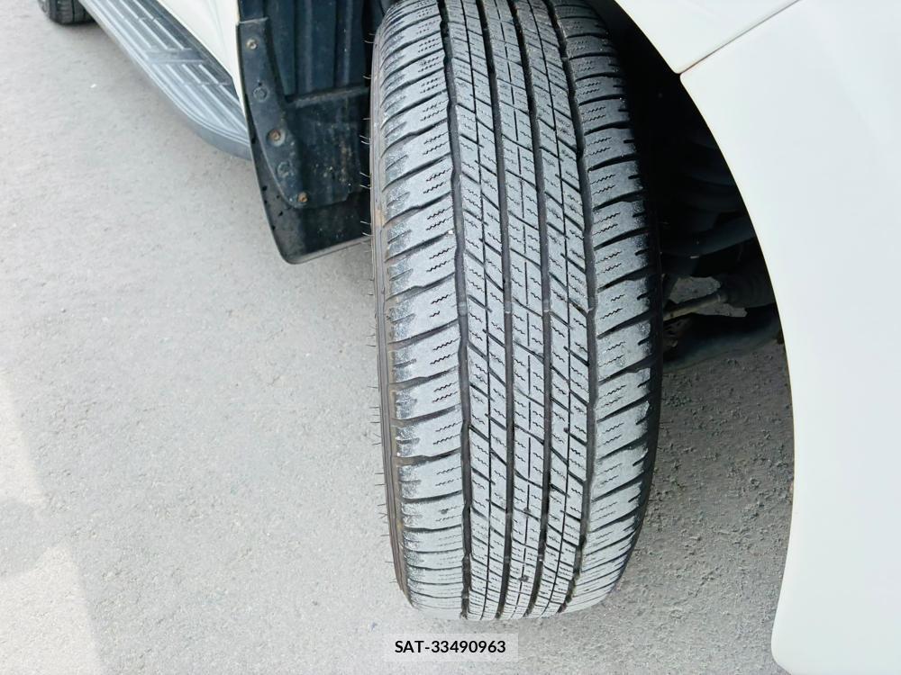 Toyota LAND CRUISER PRADO 2019-04 7970703-32