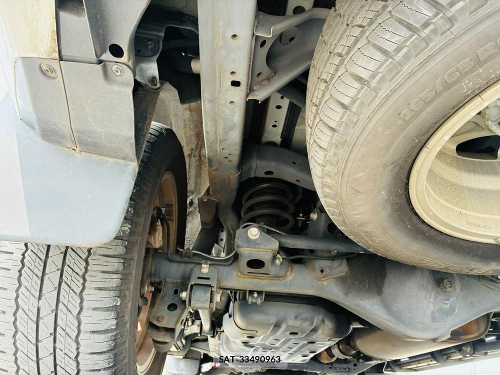 Toyota LAND CRUISER PRADO 2019-04 7970703-33
