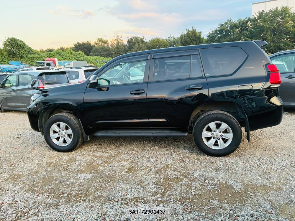 Toyota LAND CRUISER PRADO 2020-02 8501461-1