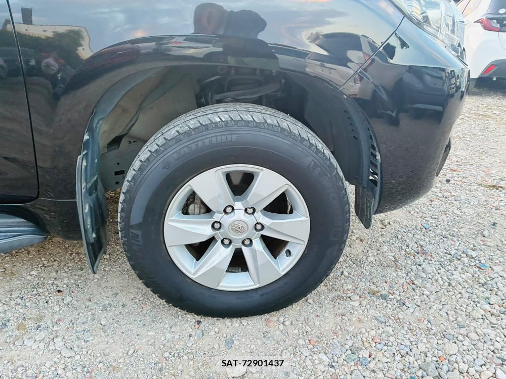 Toyota LAND CRUISER PRADO 2020-02 8501461-29