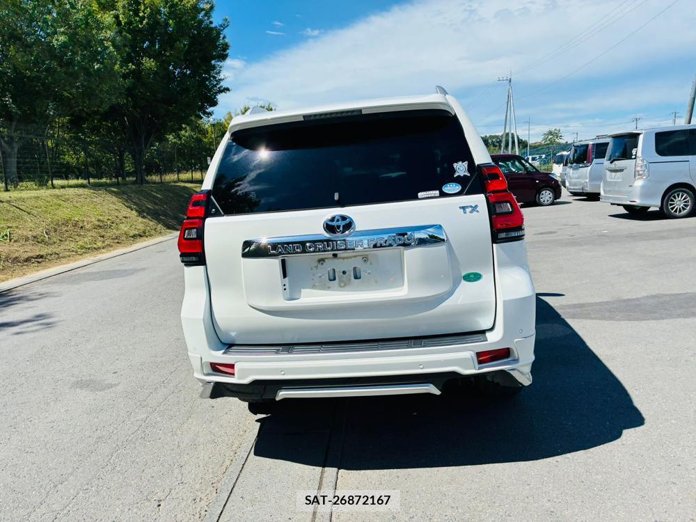 Toyota LAND CRUISER PRADO 2020-05 8484641-3