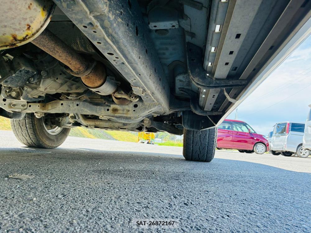 Toyota LAND CRUISER PRADO 2020-05 8484641-39