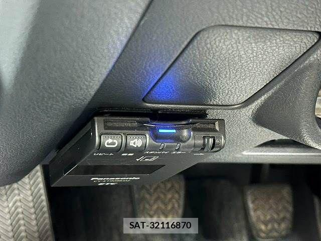 Toyota LAND CRUISER 2015-01 883555-11