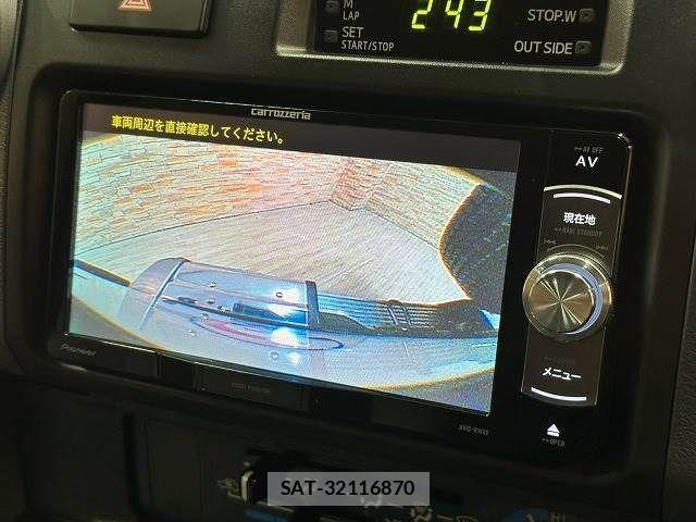 Toyota LAND CRUISER 2015-01 883555-3