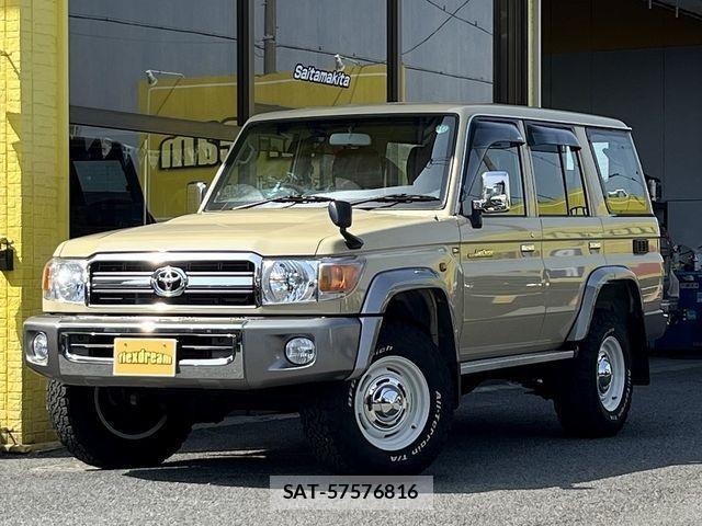 Toyota LAND CRUISER 2014-12 977258-0