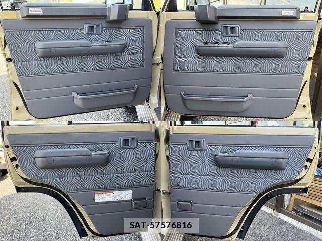 Toyota LAND CRUISER 2014-12 977258-18