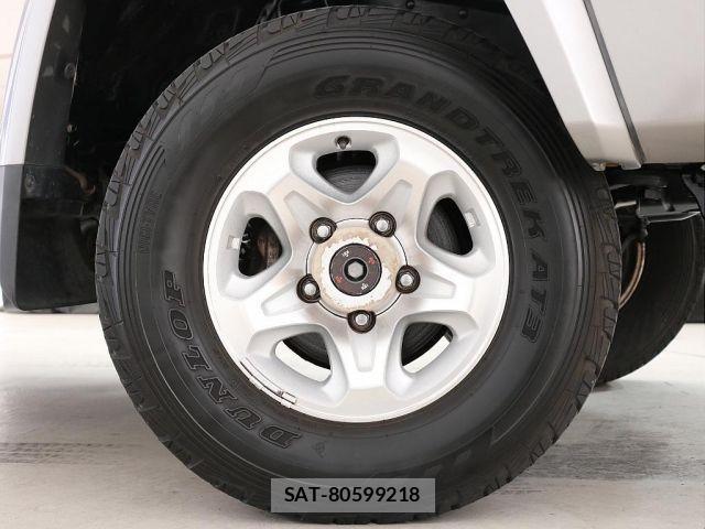 Toyota LAND CRUISER 2015-01 1228492-12