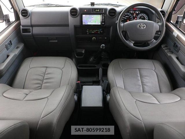 Toyota LAND CRUISER 2015-01 1228492-1