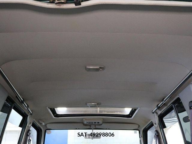 Toyota LAND CRUISER 2003-01 1322122-8