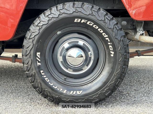 Toyota LAND CRUISER 1981-09 1366524-9