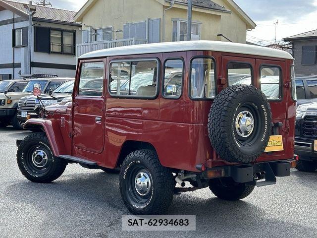 Toyota LAND CRUISER 1981-09 1366524-2