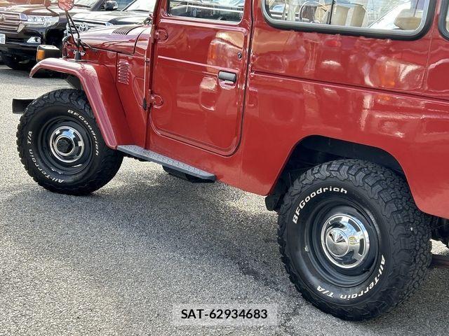 Toyota LAND CRUISER 1981-09 1366524-5