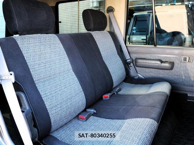 Toyota LAND CRUISER 1994-04 2210678-7