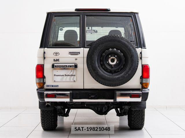 Toyota LAND CRUISER 2002-10 3673798-10