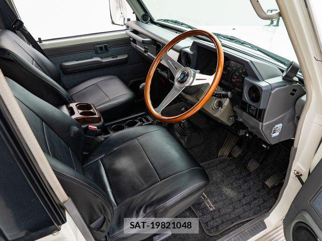 Toyota LAND CRUISER 2002-10 3673798-14