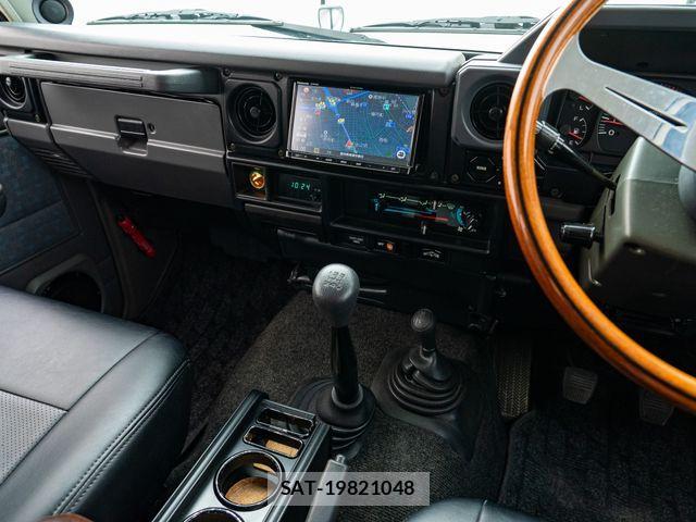 Toyota LAND CRUISER 2002-10 3673798-18