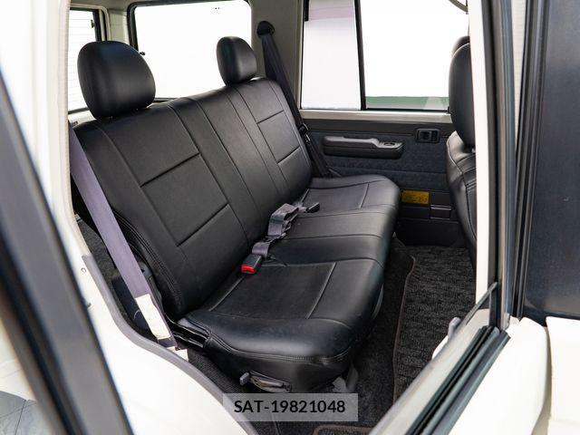 Toyota LAND CRUISER 2002-10 3673798-25