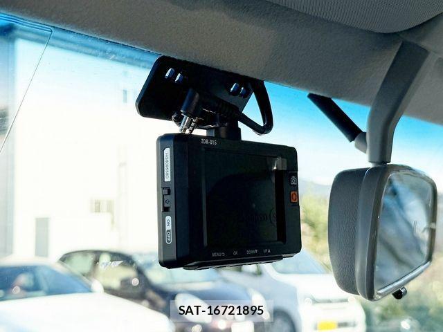 Toyota LAND CRUISER 2015-04 3770969-9