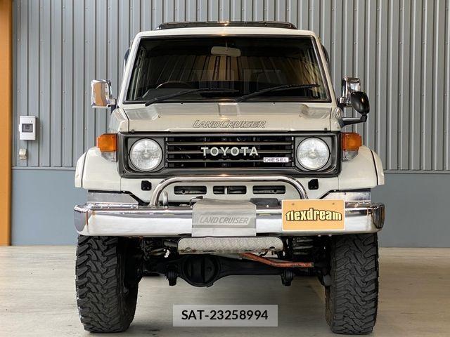 Toyota LAND CRUISER 2004-02 4594962-8