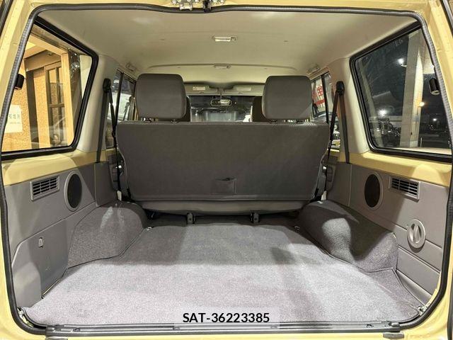 Toyota LAND CRUISER 2015-01 4962885-11