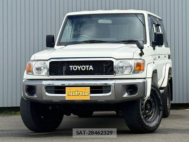 Toyota LAND CRUISER 2015-04 6002637-4