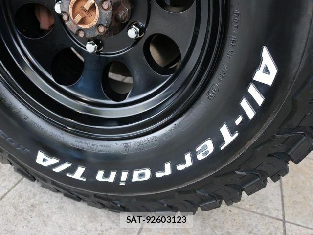 Toyota LAND CRUISER 2001-01 6641789-12