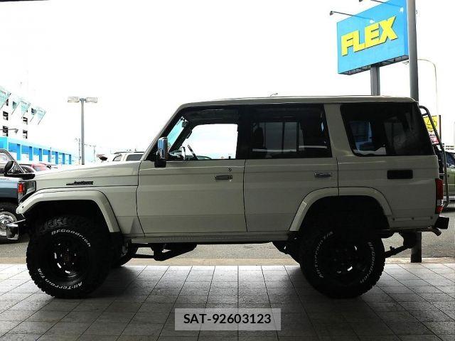 Toyota LAND CRUISER 2001-01 6641789-5