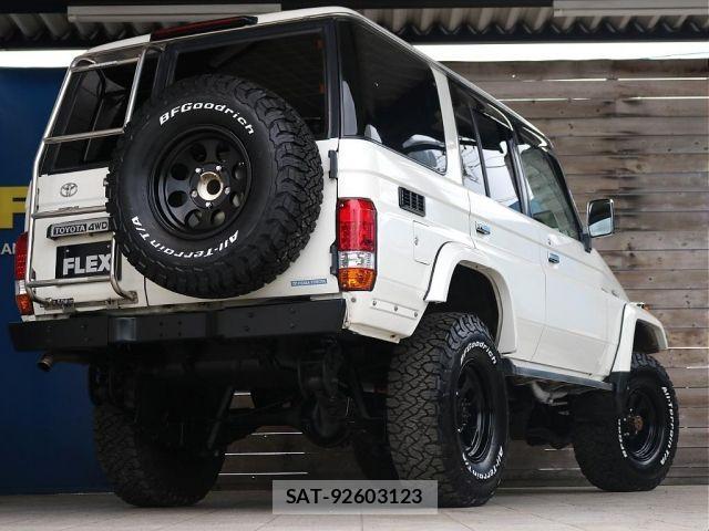 Toyota LAND CRUISER 2001-01 6641789-7