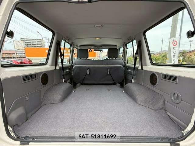Toyota LAND CRUISER 2015-02 6691083-10
