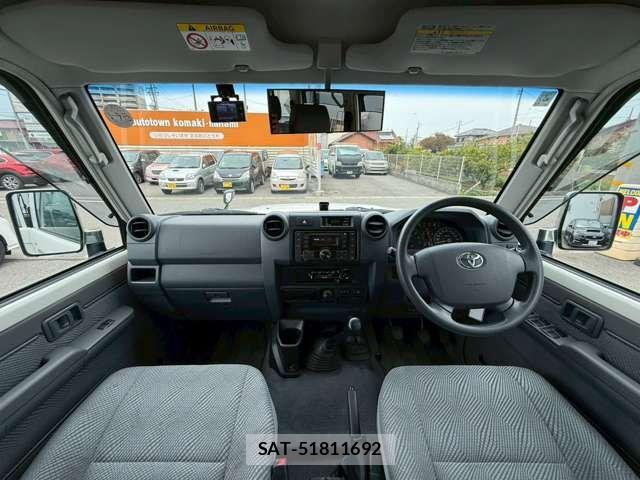 Toyota LAND CRUISER 2015-02 6691083-1