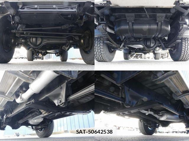 Toyota LAND CRUISER 1999-01 6791186-17