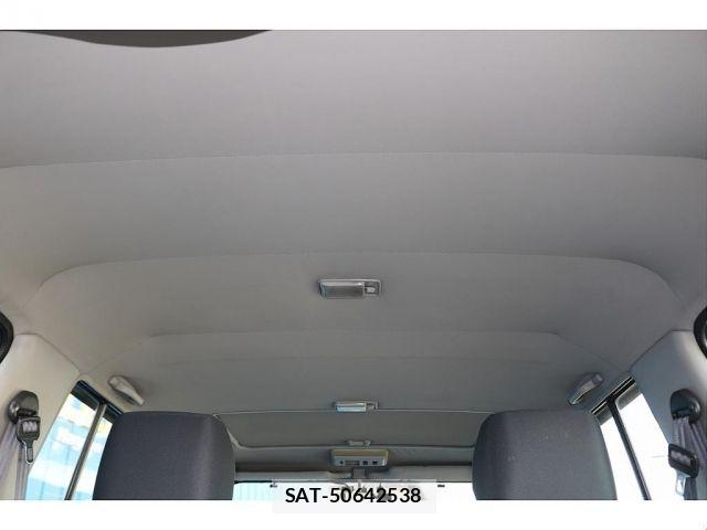Toyota LAND CRUISER 1999-01 6791186-8