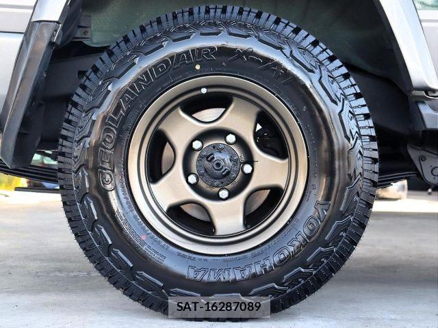 Toyota LAND CRUISER 2000-01 6791188-14