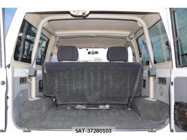 Toyota LAND CRUISER 1992-01 6791192-7