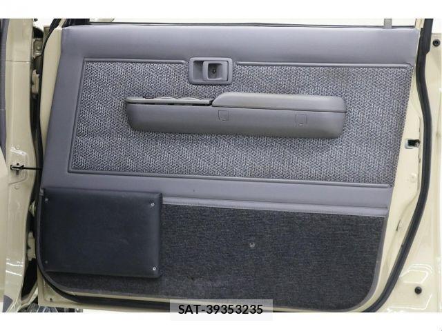 Toyota LAND CRUISER 1992-01 6791190-11